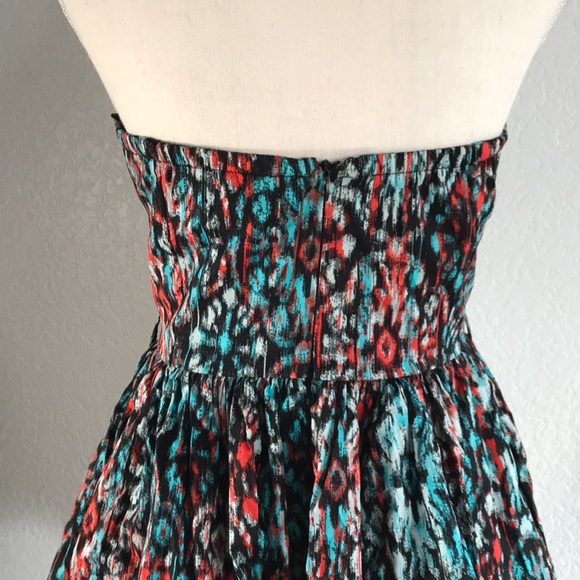 Strapless dress BOGO FREE - Picture 3 of 3